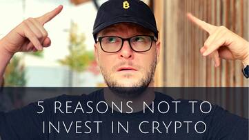 Alan Donegan Bitcoin hat, avoiding investing amid the bitcoin hype